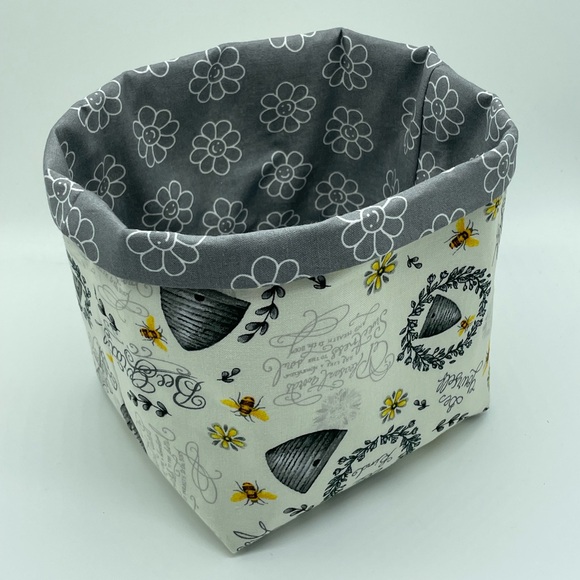 Spring Decor / Bee Decor / Storage and Organizer Bin / Bee Basket - Picture 2 of 3